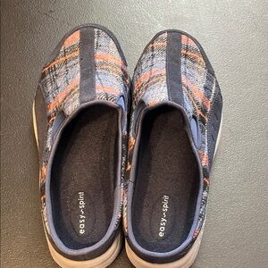 Easy Spirit Warm & comfy slip-ons